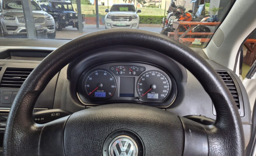 Volkswagen Polo 1.6 Comfortline Auto