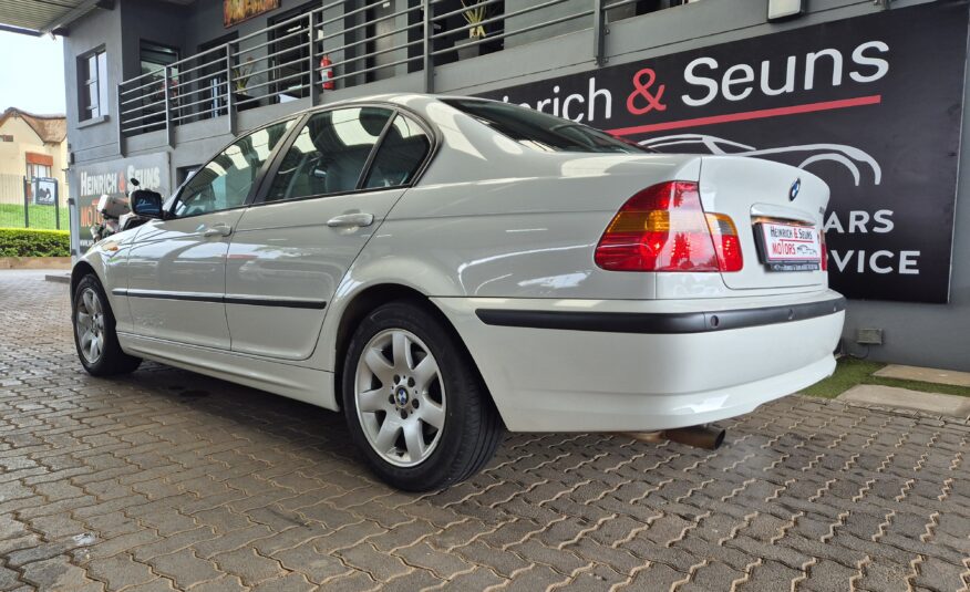 BMW 3 Series 318i Exclusive