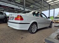 BMW 3 Series 318i Exclusive