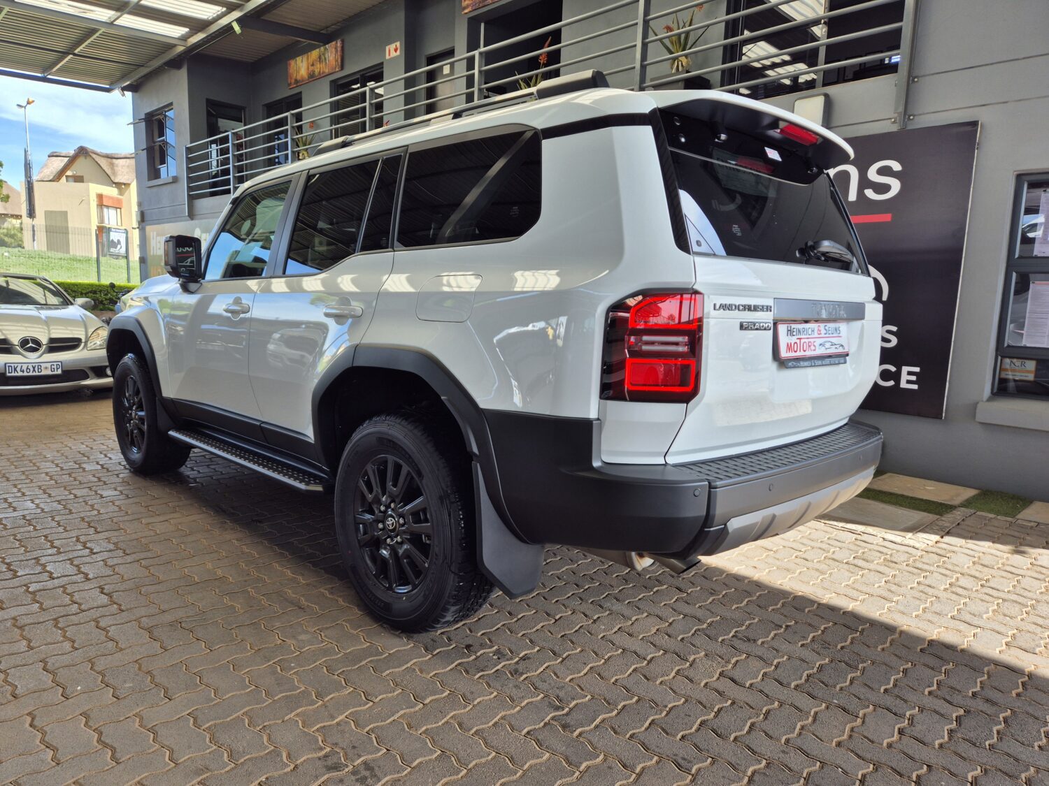 Toyota Land Cruiser Prado 2.8GD TX