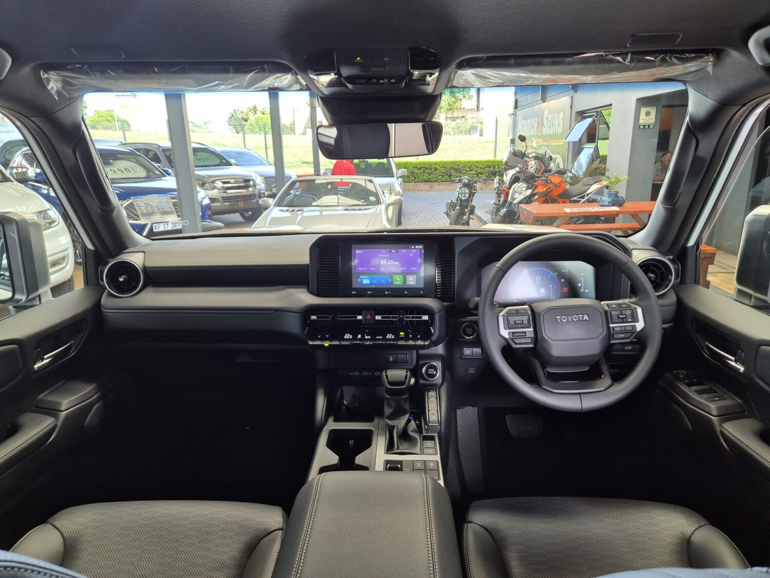 Toyota Land Cruiser Prado 2.8GD TX