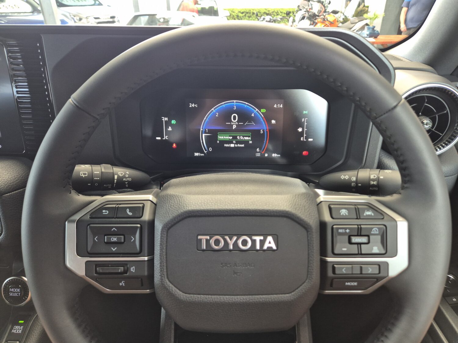 Toyota Land Cruiser Prado 2.8GD TX