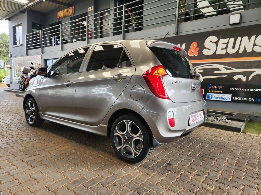 Kia Picanto 1.2 EX