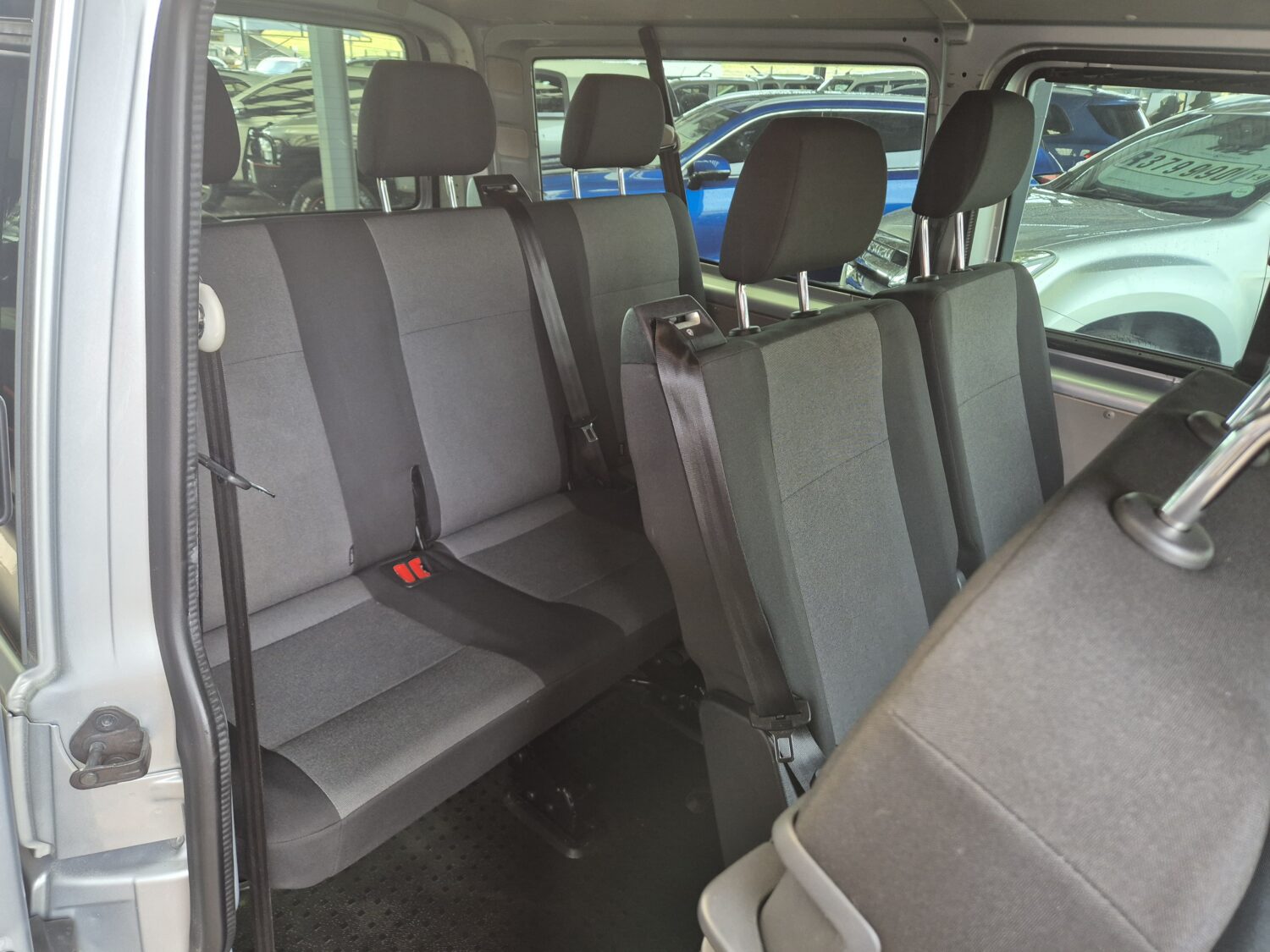 Volkswagen Transporter 2.0BiTDI Crew Bus LWB 4Motion Auto