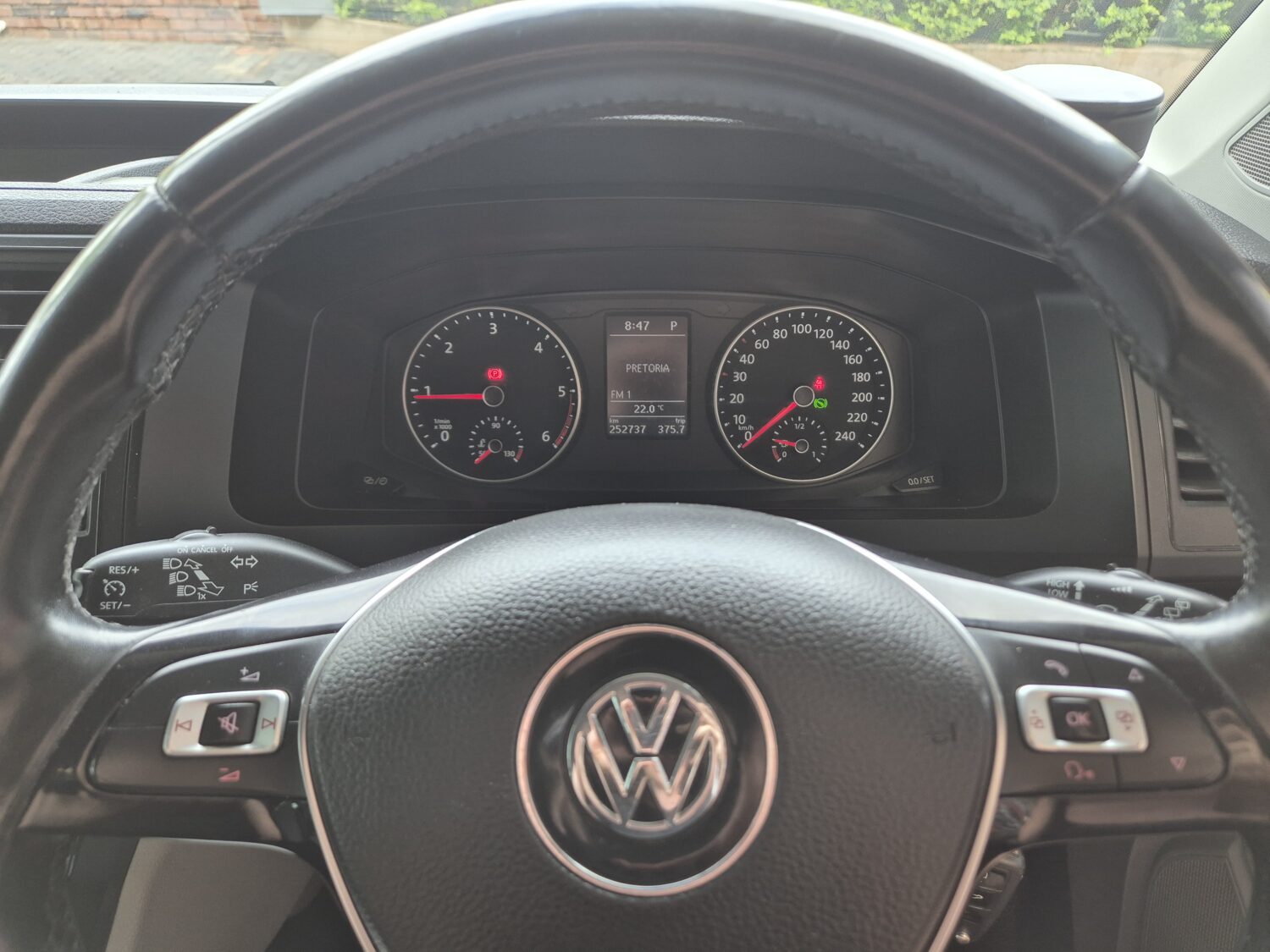 Volkswagen Transporter 2.0BiTDI Crew Bus LWB 4Motion Auto