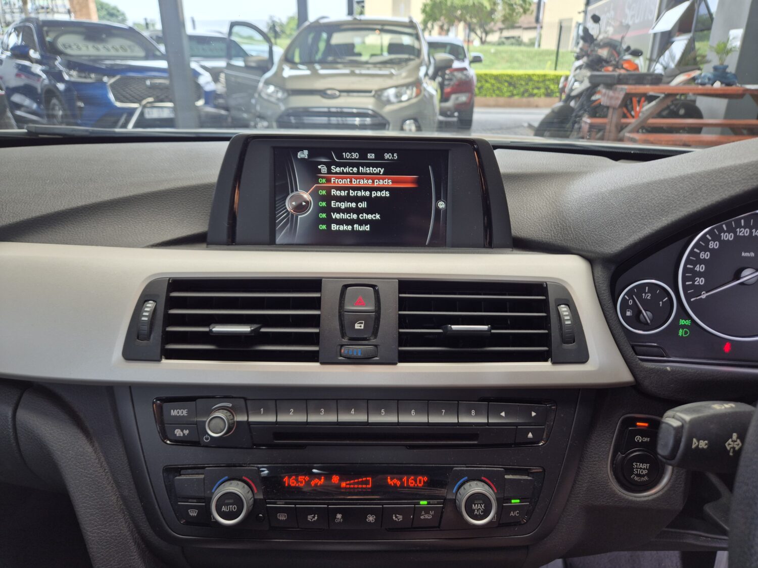 BMW 3 Series 320i auto