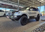 Mitsubishi Pajero 3-Door 3.8 GLS