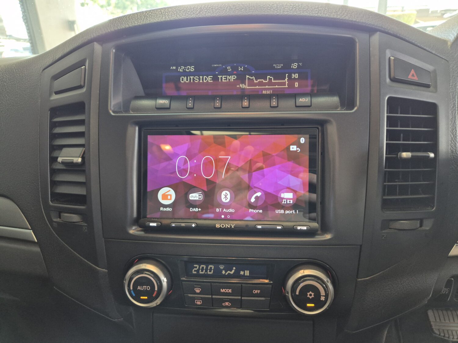 Mitsubishi Pajero 3-Door 3.8 GLS