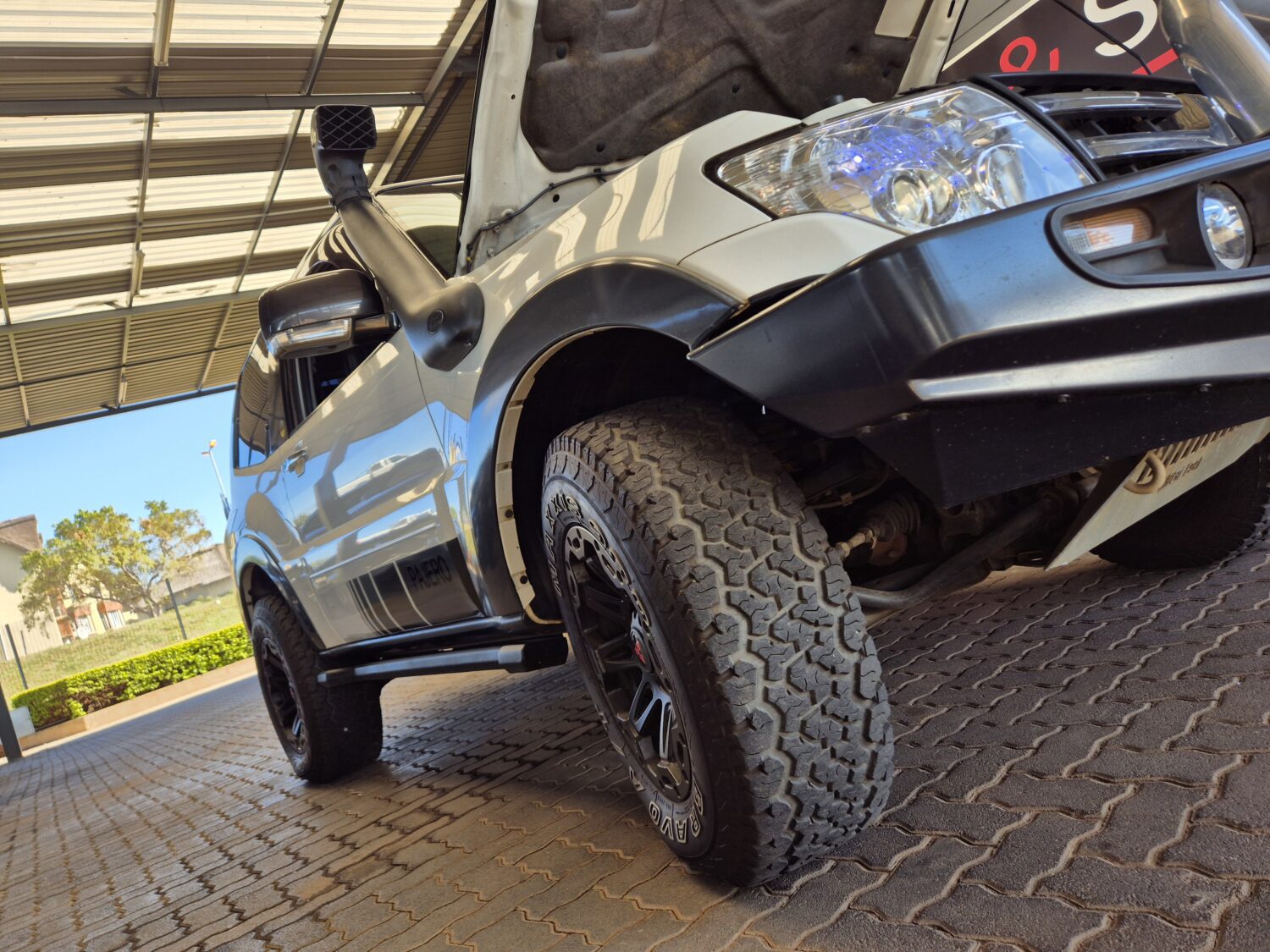 Mitsubishi Pajero 3-Door 3.8 GLS