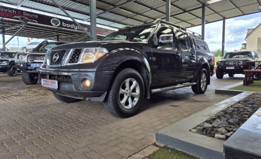 Nissan Navara 4.0 4×4 Auto DoubleCab