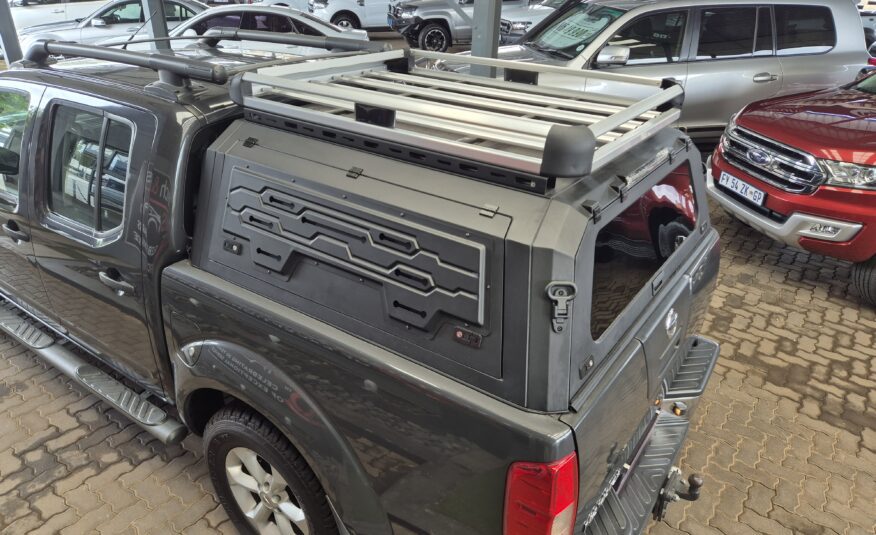 Nissan Navara 4.0 4×4 Auto DoubleCab