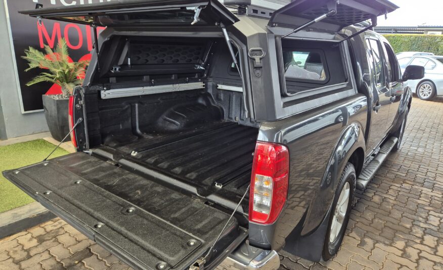 Nissan Navara 4.0 4×4 Auto DoubleCab