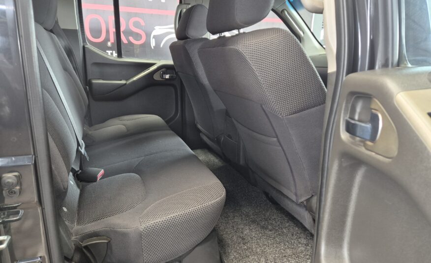 Nissan Navara 4.0 4×4 Auto DoubleCab