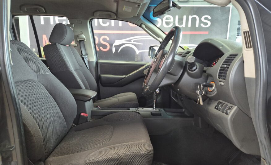 Nissan Navara 4.0 4×4 Auto DoubleCab