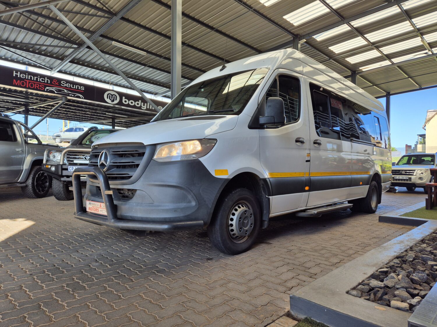 Mercedes-Benz Sprinter 516 XL CDI 23-Seater