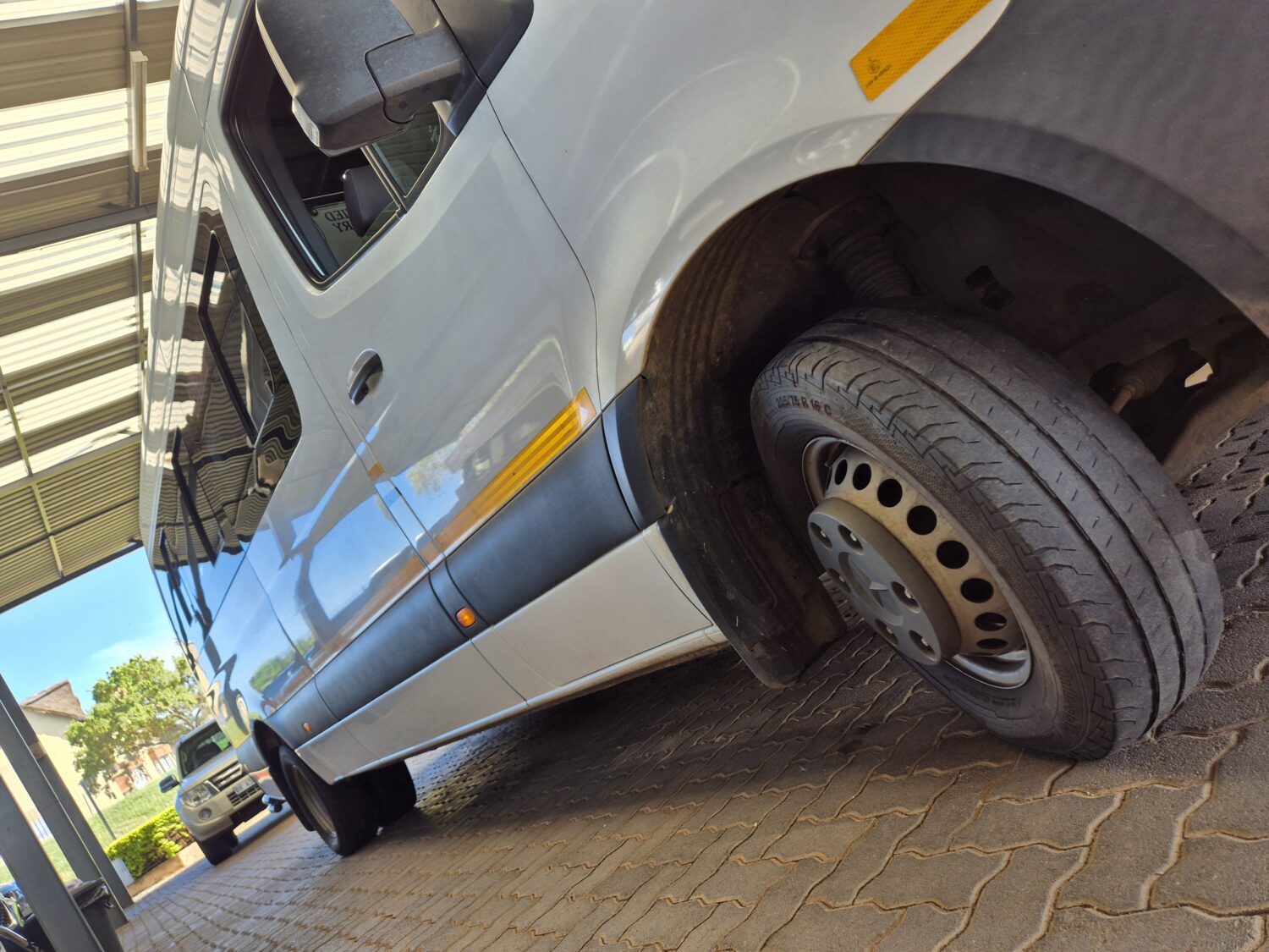 Mercedes-Benz Sprinter 516 XL CDI 23-Seater