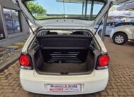 Volkswagen Polo Vivo Hatch 1.4 Trendline Auto