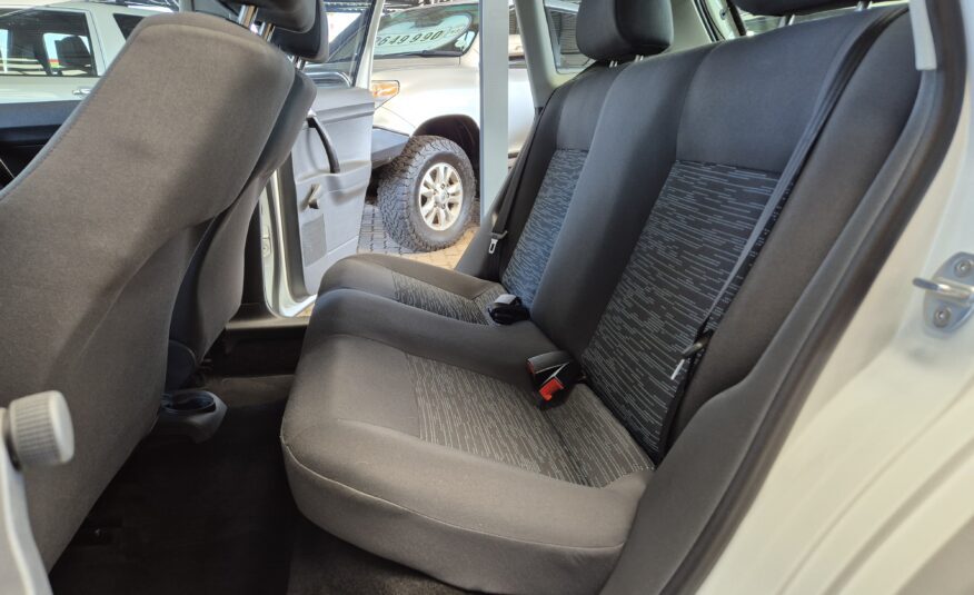 Volkswagen Polo Vivo Hatch 1.4 Trendline Auto