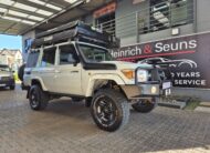 Toyota Land Cruiser 76 4.2D Station Wagon LX