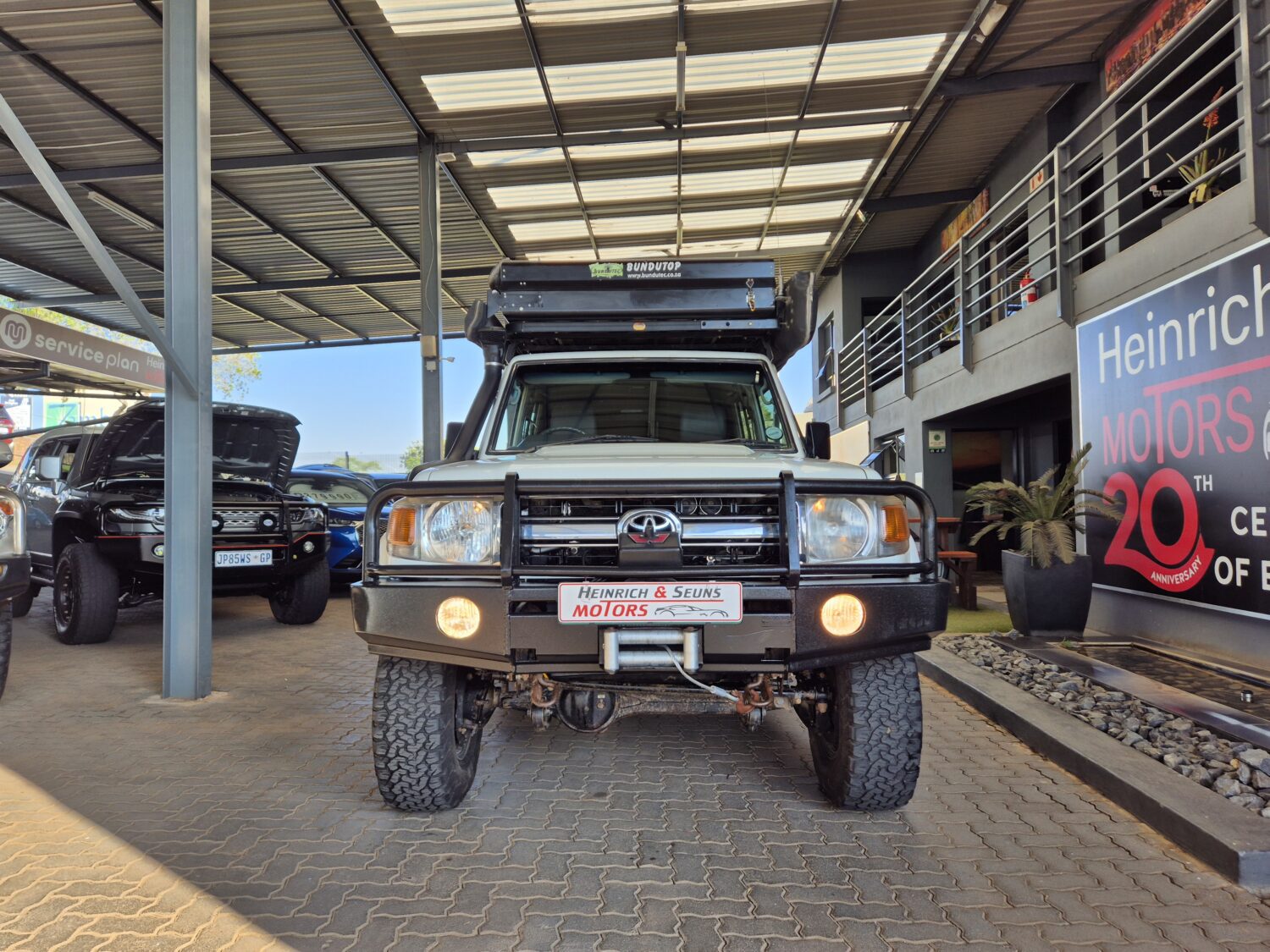 Toyota Land Cruiser 76 4.2D Station Wagon LX