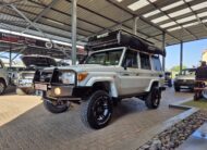 Toyota Land Cruiser 76 4.2D Station Wagon LX