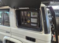Toyota Land Cruiser 76 4.2D Station Wagon LX