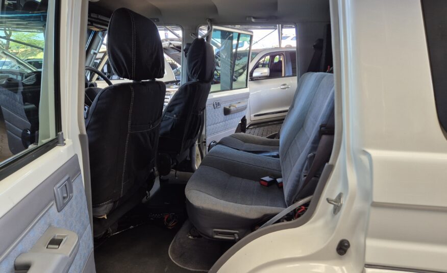 Toyota Land Cruiser 76 4.2D Station Wagon LX