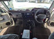 Toyota Land Cruiser 76 4.2D Station Wagon LX