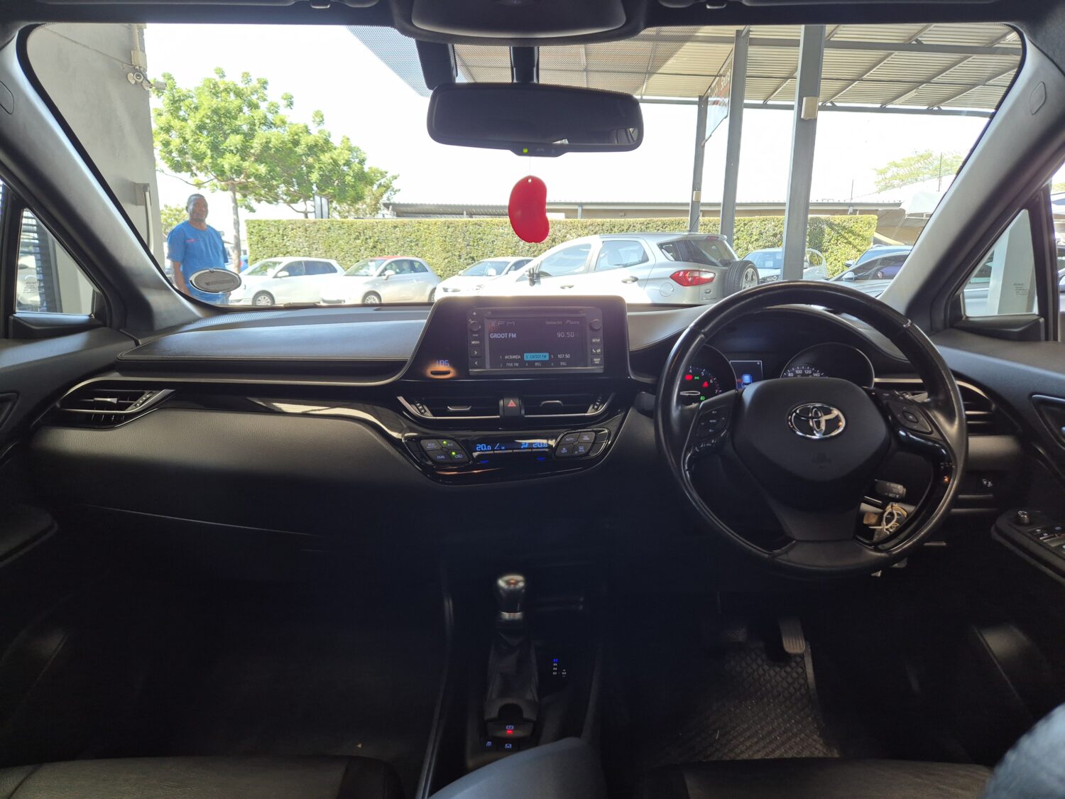 Toyota C-HR 1.2T Plus Auto