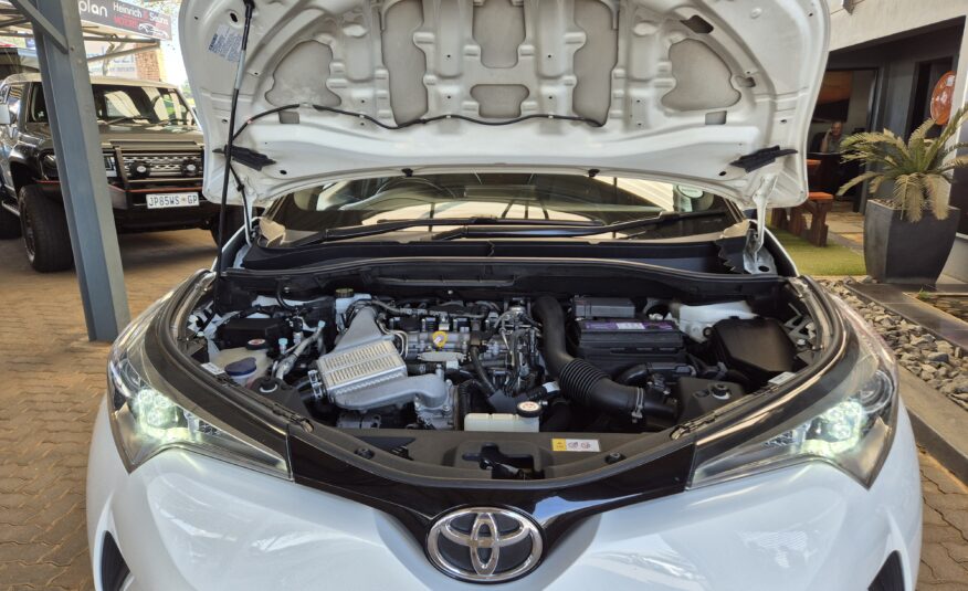 Toyota C-HR 1.2T Plus Auto