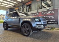 Land Rover Defender 110 D240 X-Dynamic SE
