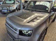 Land Rover Defender 110 D240 X-Dynamic SE