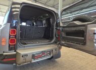 Land Rover Defender 110 D240 X-Dynamic SE