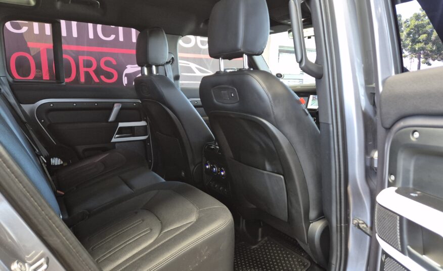 Land Rover Defender 110 D240 X-Dynamic SE