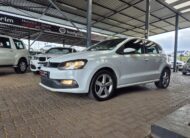 Volkswagen Polo Hatch 1.2TSI Comfortline