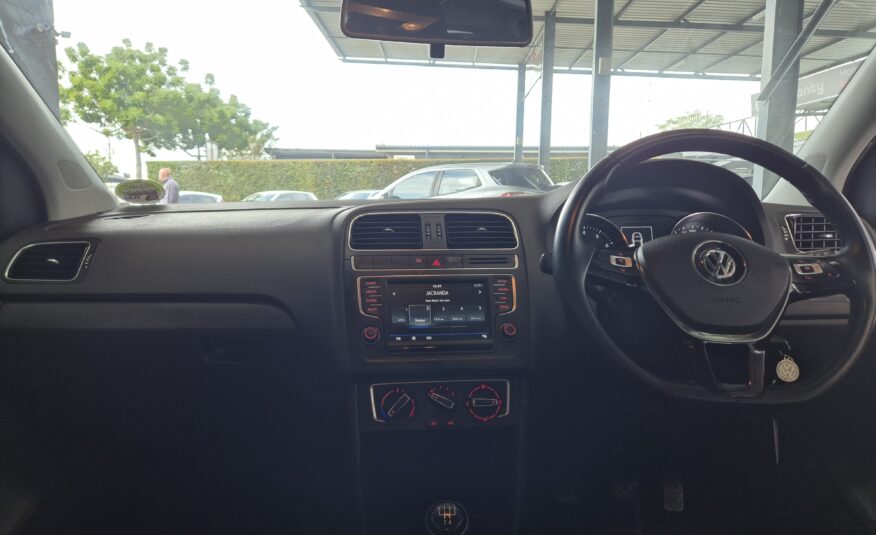 Volkswagen Polo Hatch 1.2TSI Comfortline