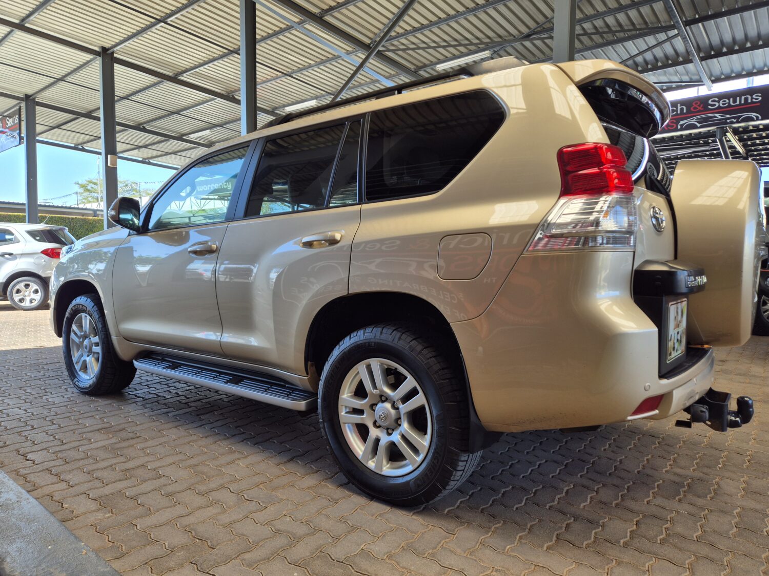 Toyota Land Cruiser Prado 3.0DT VX