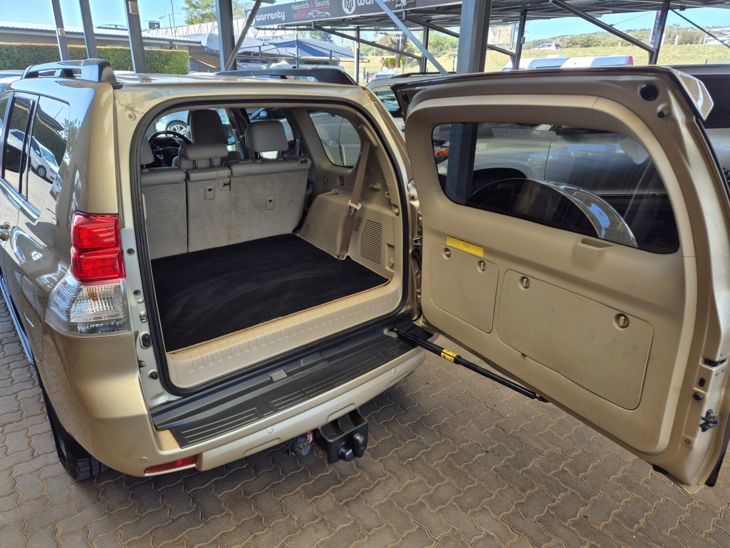 Toyota Land Cruiser Prado 3.0DT VX