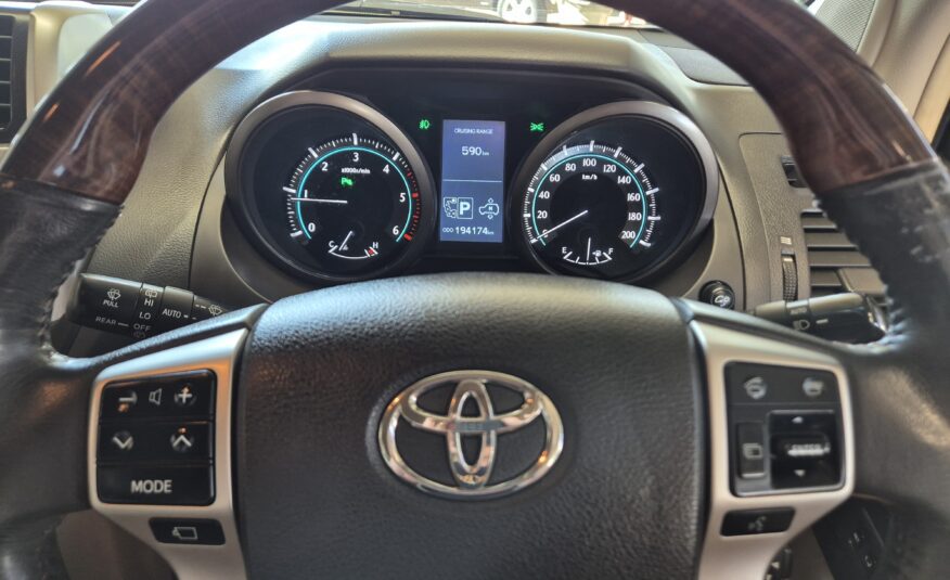 Toyota Land Cruiser Prado 3.0DT VX
