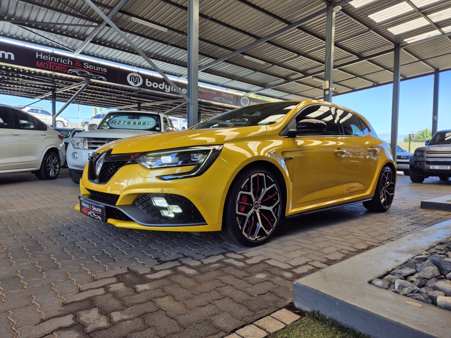 Renault Megane RS 300 Trophy 4 control
