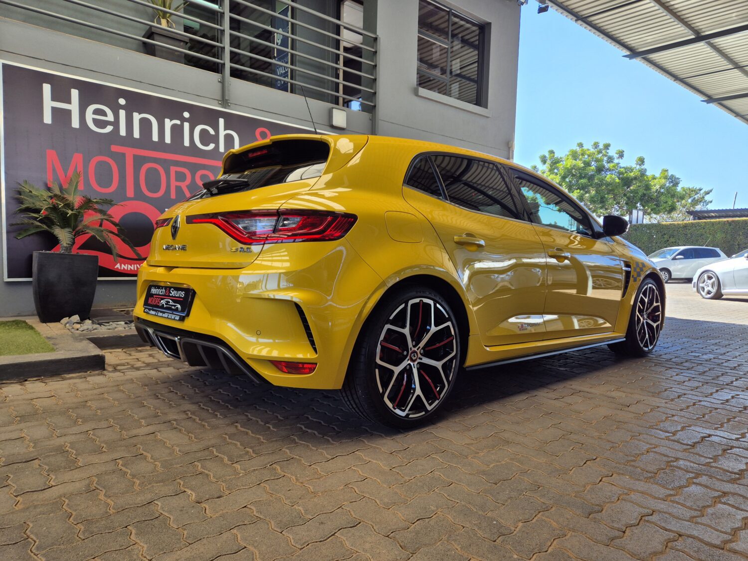 Renault Megane RS 300 Trophy 4 control