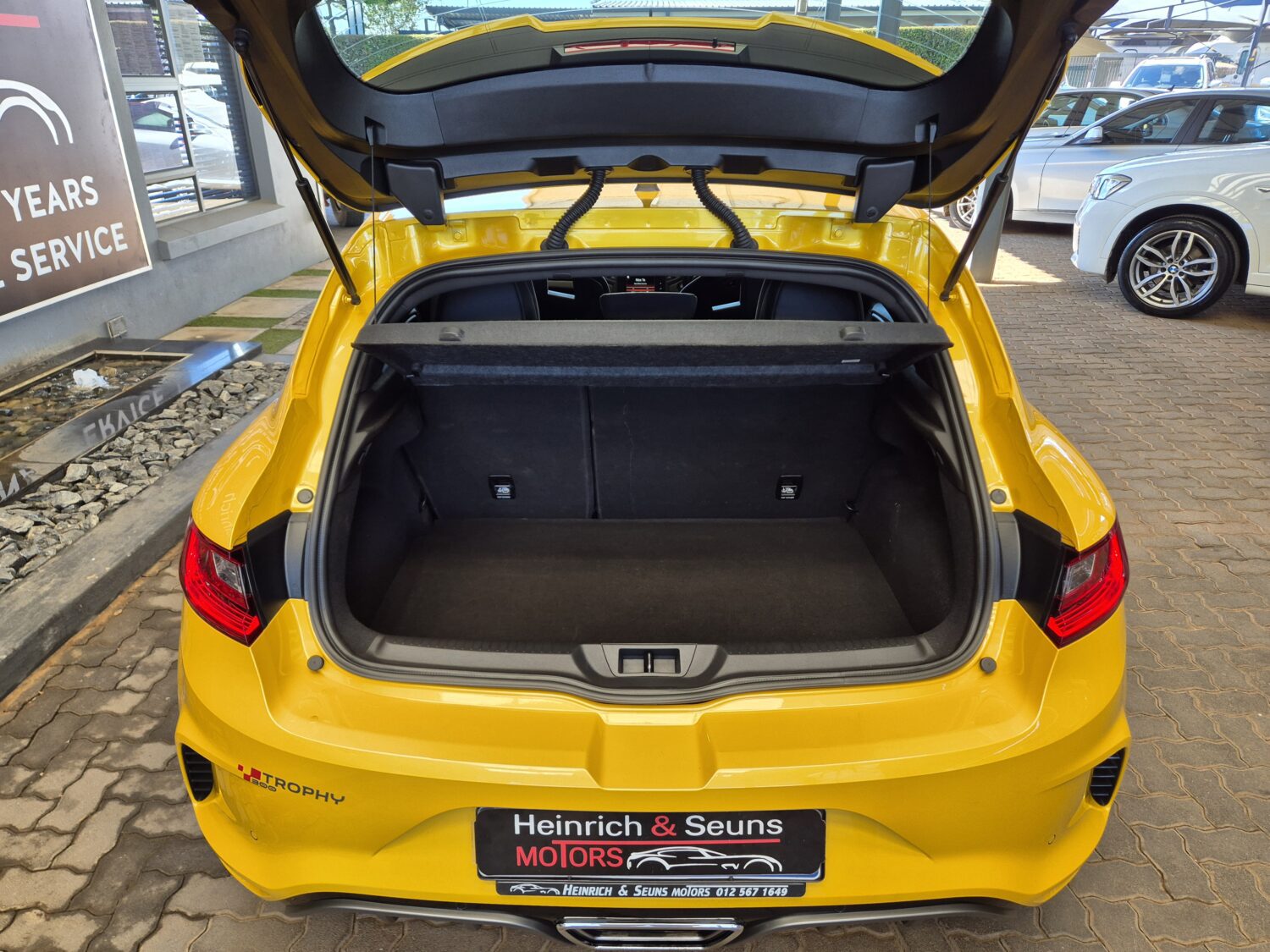 Renault Megane RS 300 Trophy 4 control