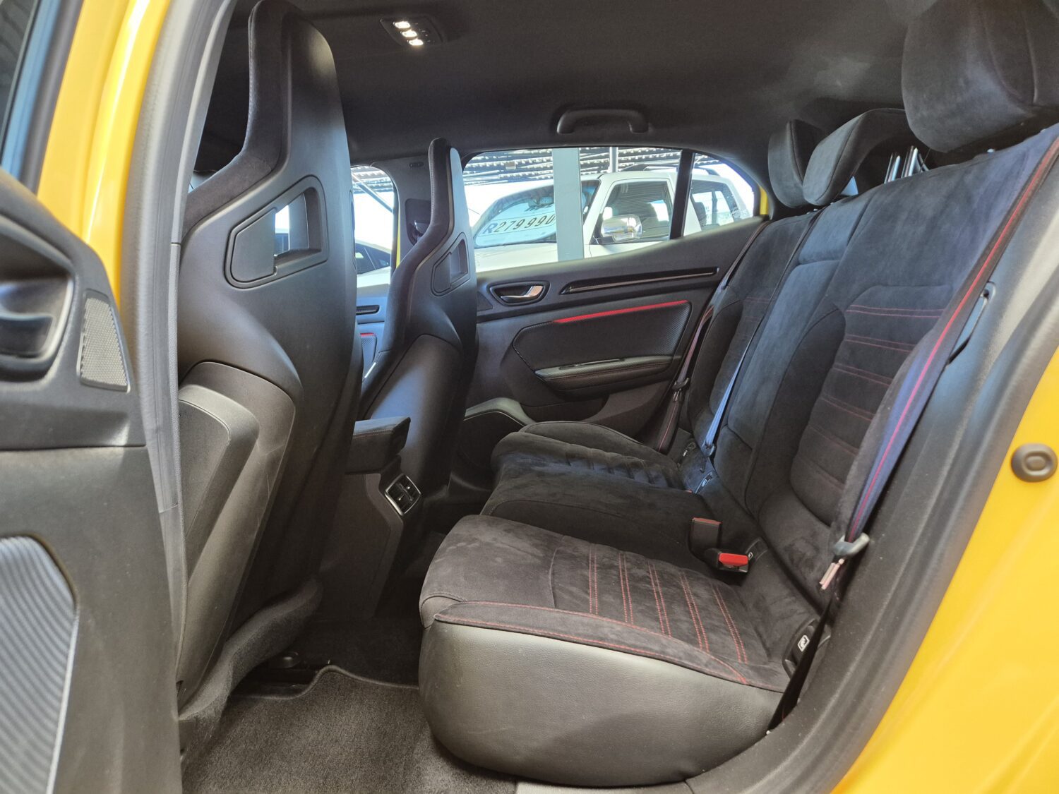 Renault Megane RS 300 Trophy 4 control