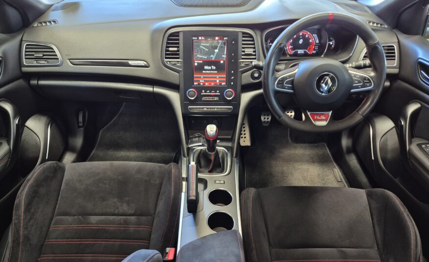 Renault Megane RS 300 Trophy 4 control