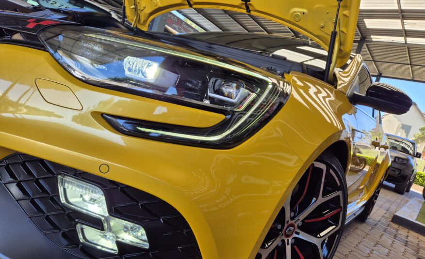 Renault Megane RS 300 Trophy 4 control