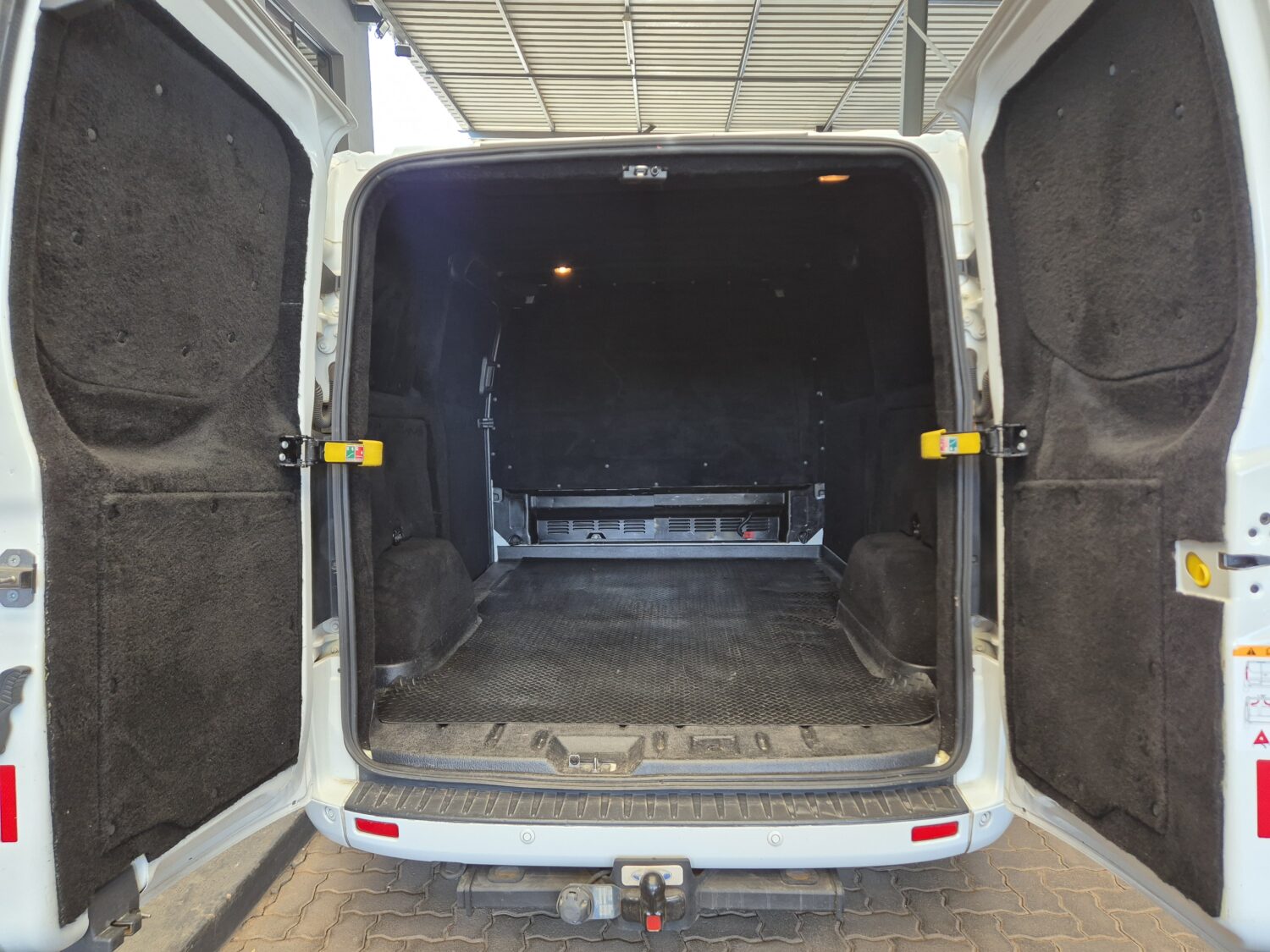 Ford Transit Custom Panel Van 2.2TDCi 114kW SWB Sport