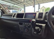 Toyota Quantum 2.5D-4D GL 14-Seater Bus
