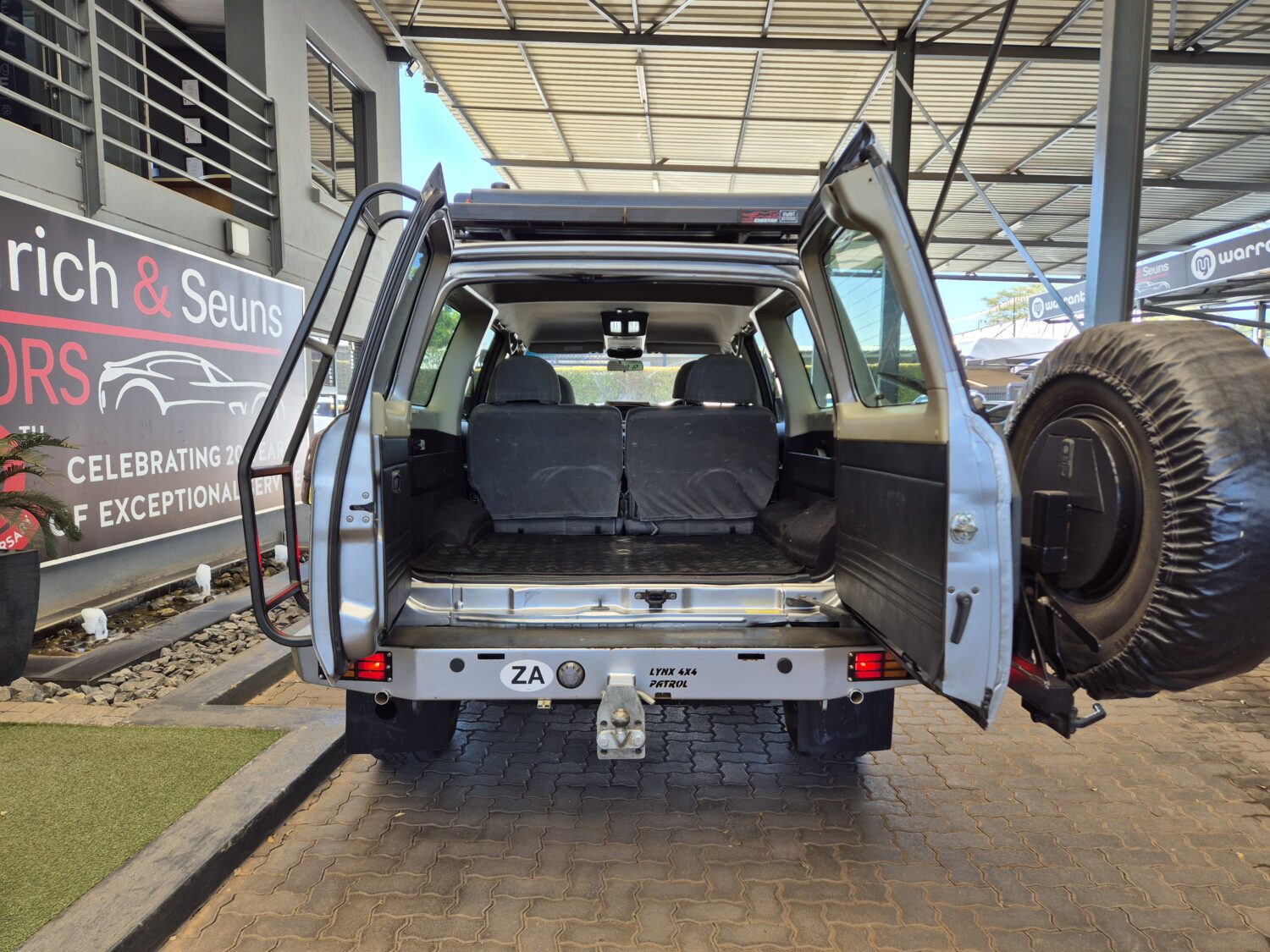 Nissan Patrol 3.0TD GL 4×4