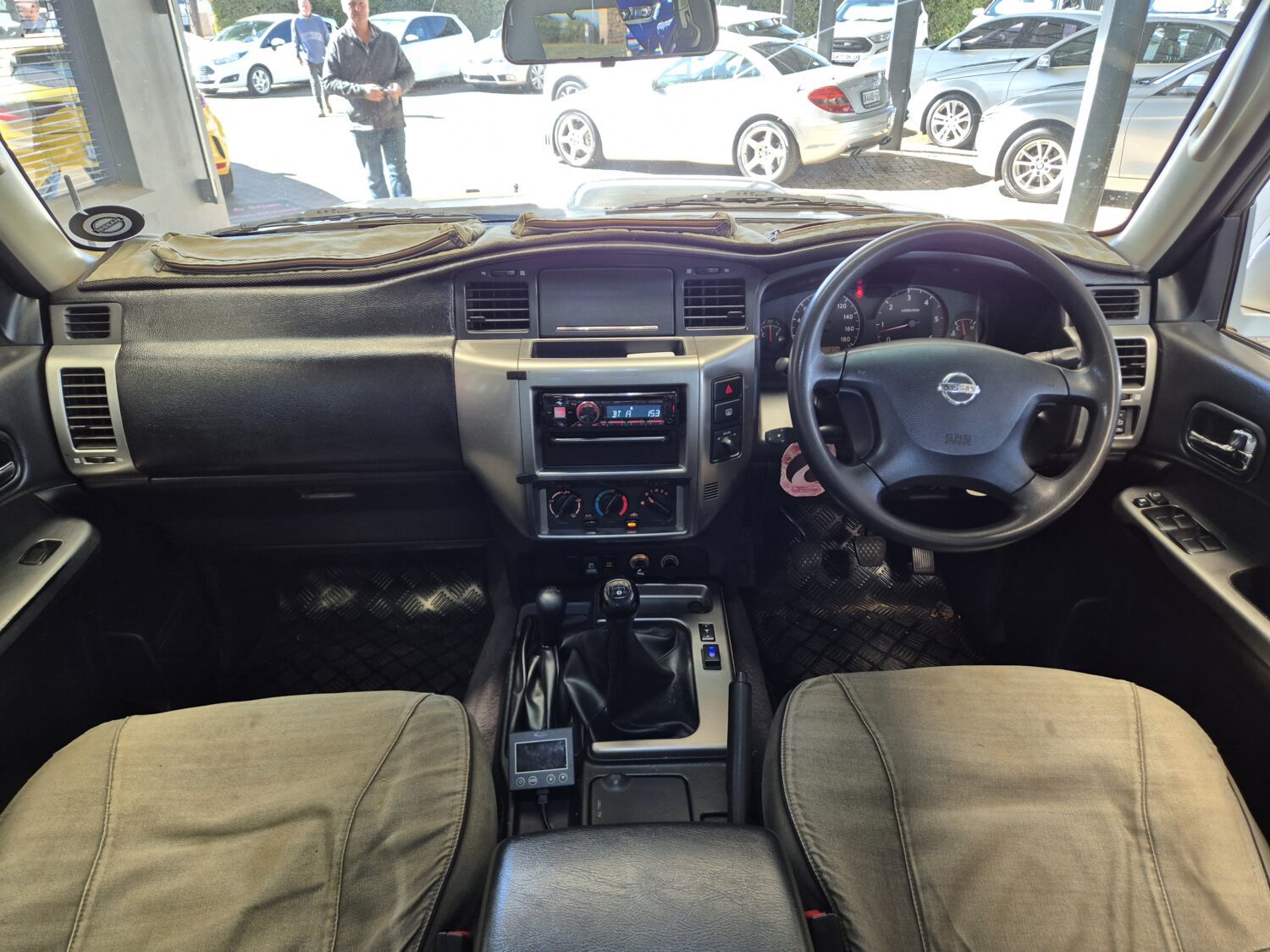 Nissan Patrol 3.0TD GL 4×4