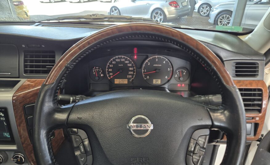 Nissan Patrol 4.8 GRX Auto 4×4